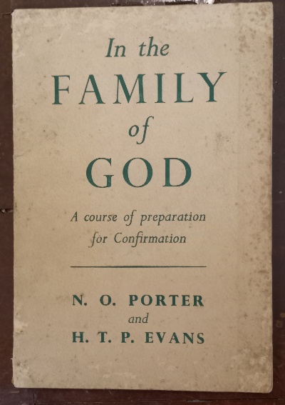 Capa do livro in the Family Of God - A Course of Preparation for Confirmation
