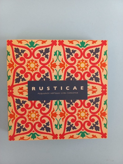 Capa do livro Rusticae - Pequeños hoteles con caracter