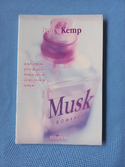 Capa do livro Musk