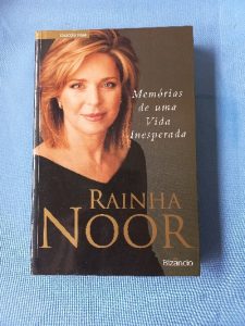 Capa do livro Memórias de uma vida inesperada
