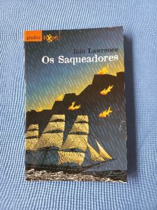 Capa do livro Os saqueadores