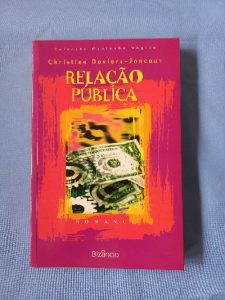 Capa do livro Relação pública