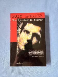 Capa do livro Nos limites do terror