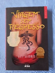 Capa do livro Viagem sem regresso