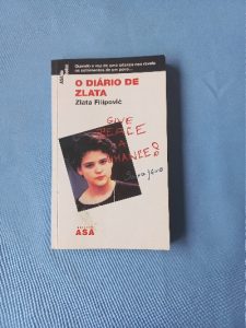 Capa do livro O diário de Zlata