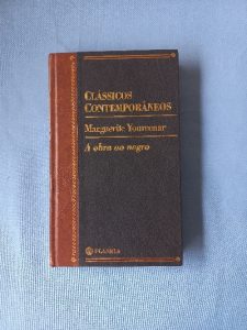 Capa do livro A obra ao negro