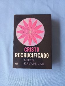 Capa do livro Cristo Recrucificado