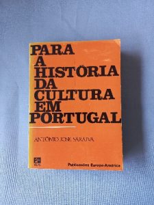 Capa do livro Para a História da Cultura em Portugal 2º Vol