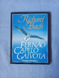 Capa do livro Fernão Capelo Gaivota