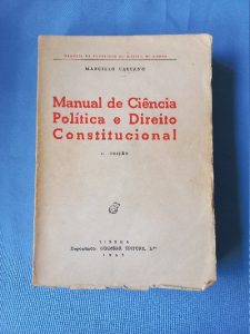 Capa do livro Manual de Ciência Política e Direito Constitucional