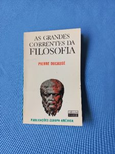 Capa do livro As grandes correntes da Filosofia
