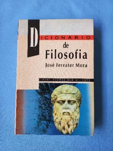 Capa do livro Dicionário de Filosofia