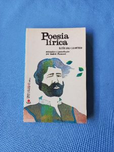 Capa do livro Poesia Lírica