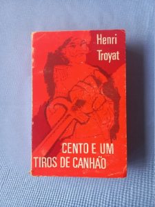 Capa do livro Cento e um tiros de canhão